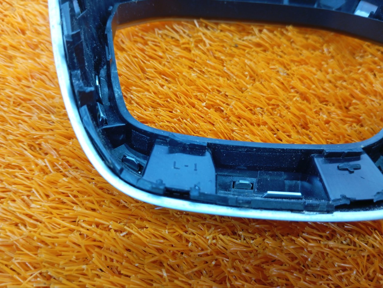 Дефлектор воздушный