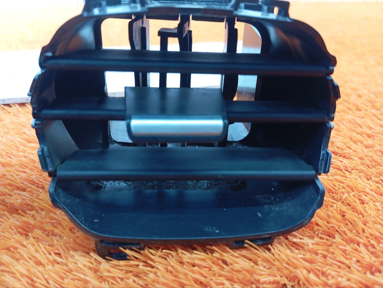 Дефлектор воздушный