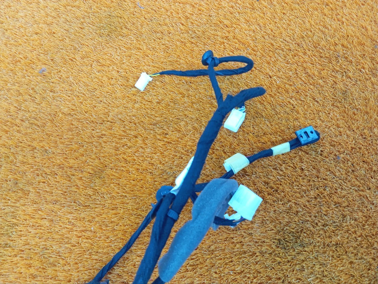 Проводка центральной консоли