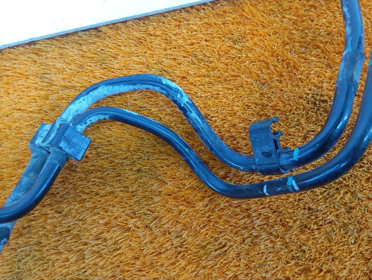 Трубка топливная