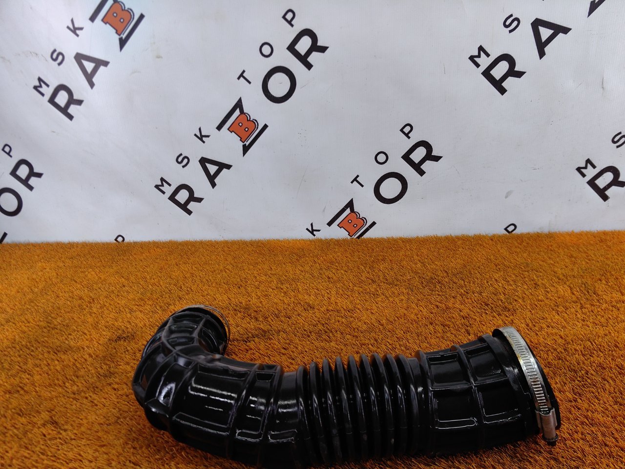 Патрубок воздушного фильтра