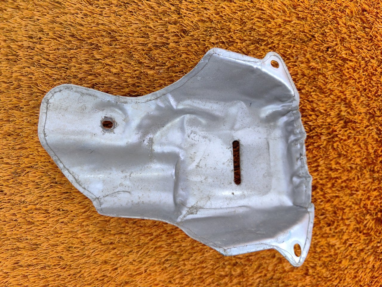 Экран коллектора выпускного