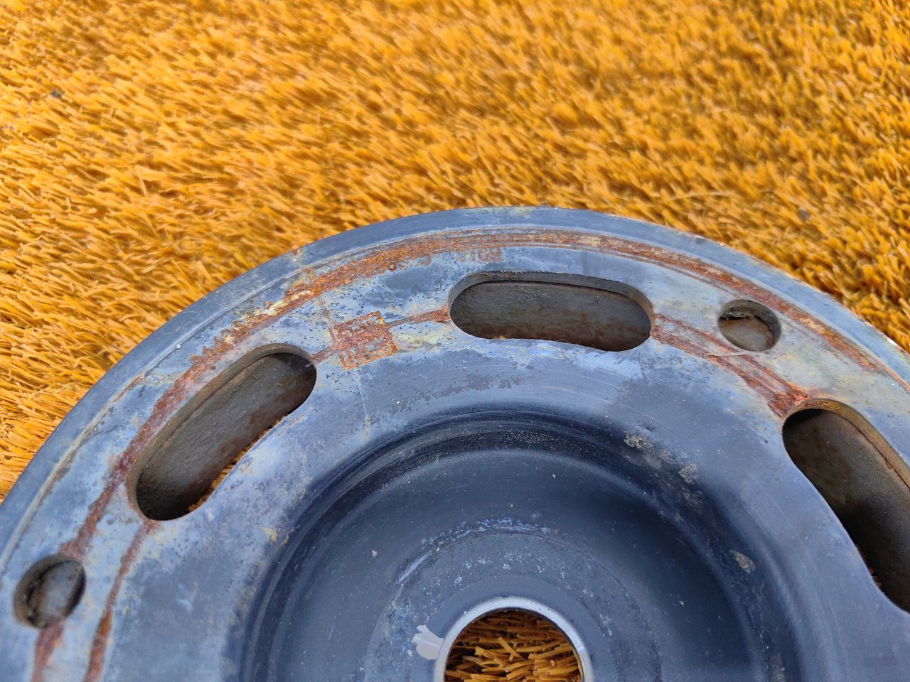 Шкив коленвала