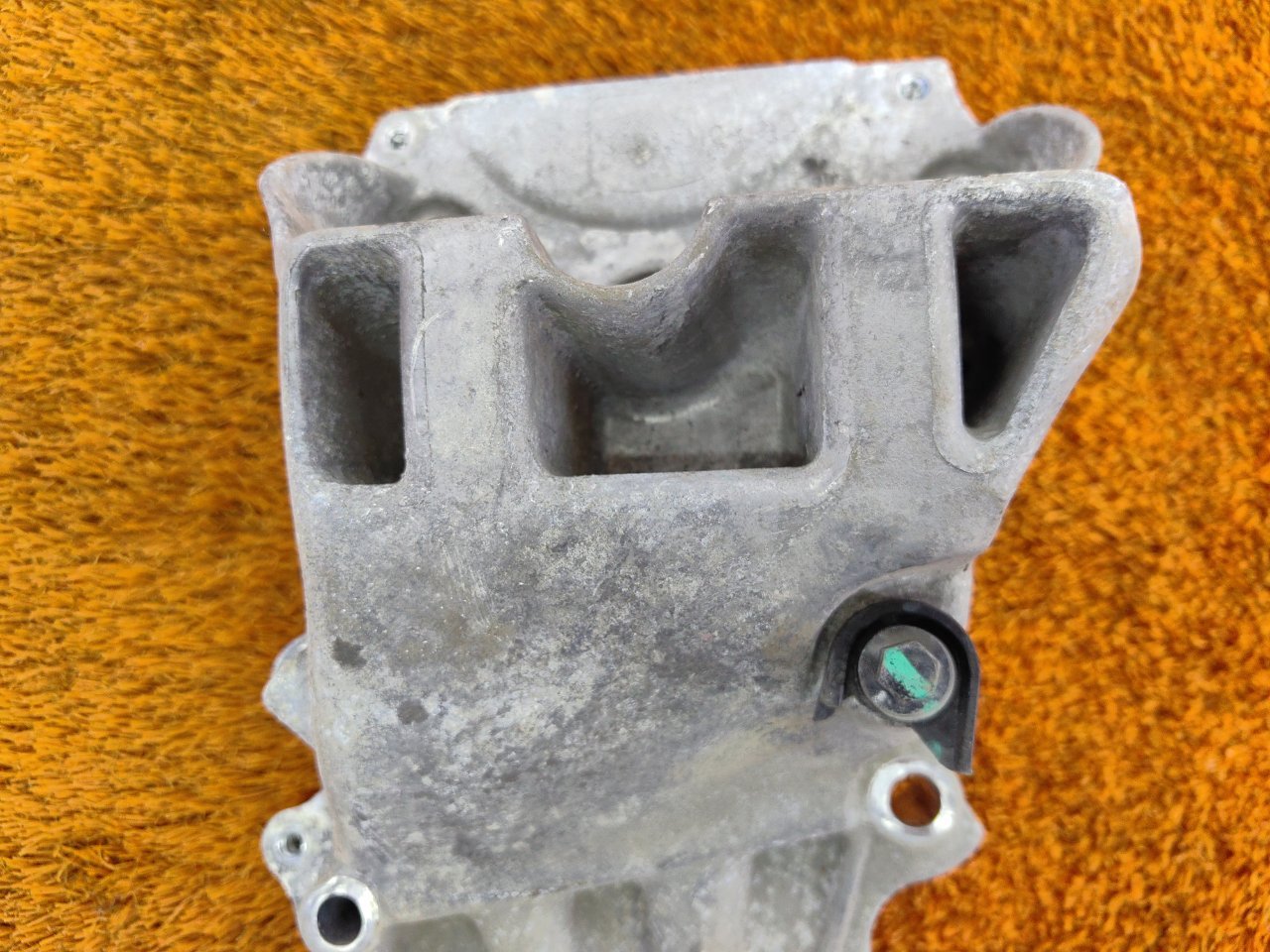 Кронштейн двигателя