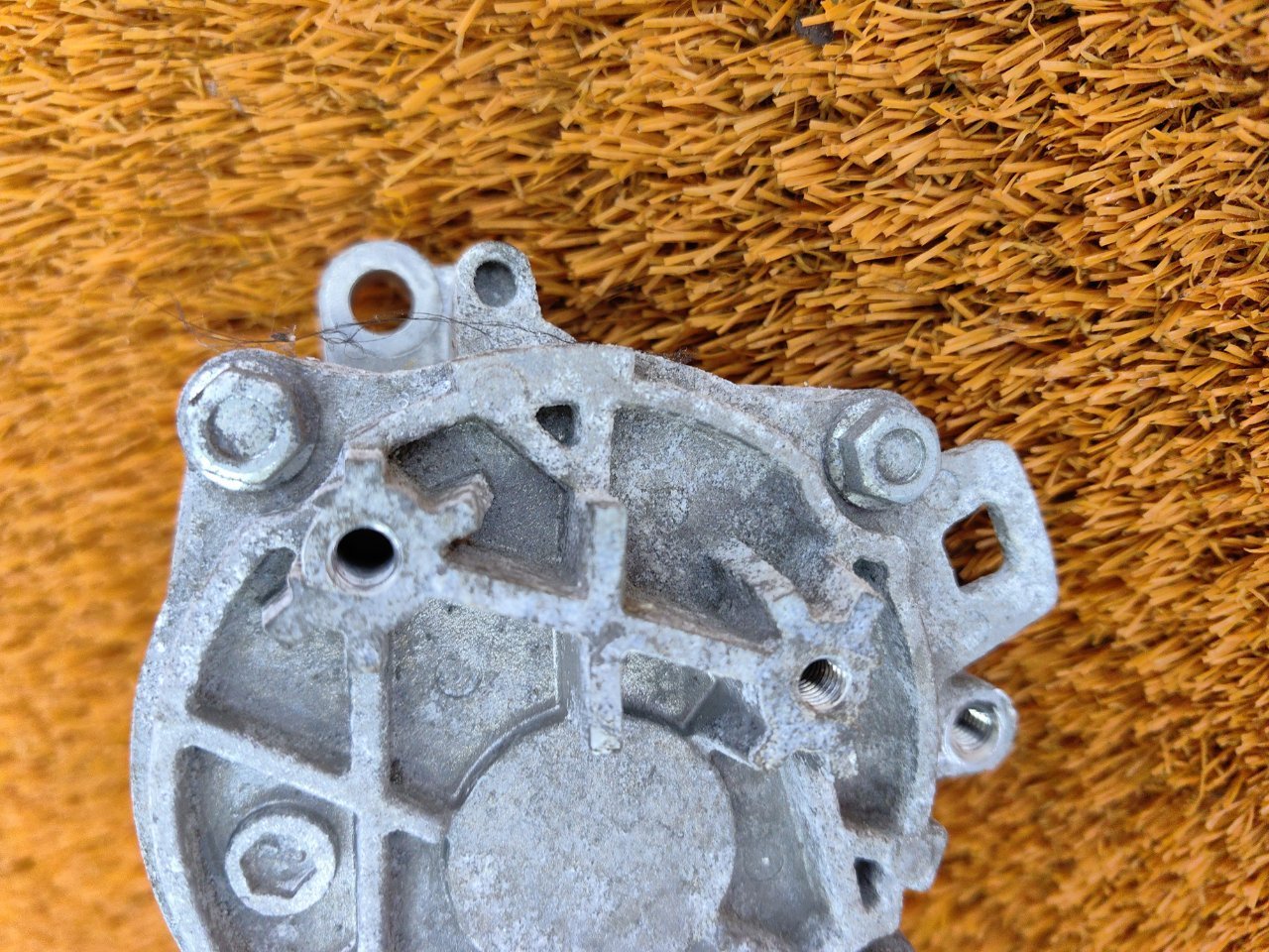 Насос вакуумный