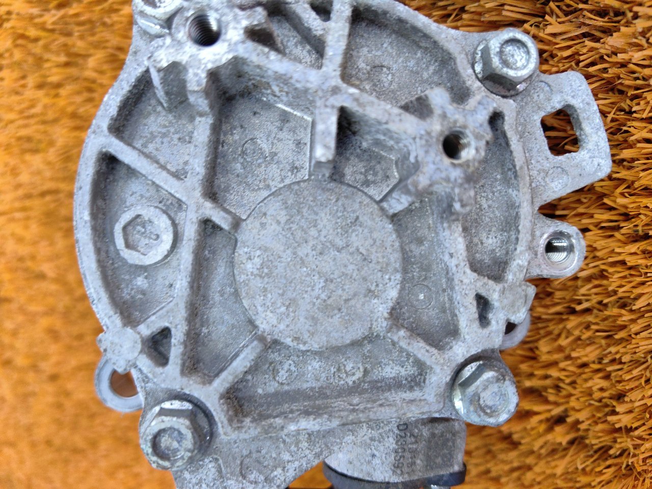 Насос вакуумный