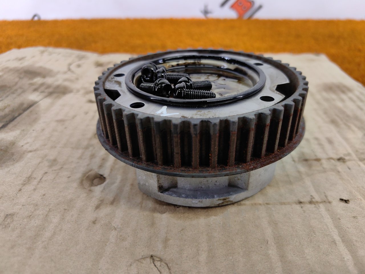 Шестерня распредвала