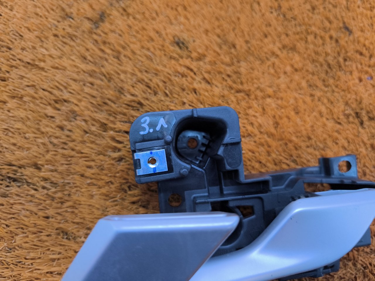 Ручка двери внутренняя