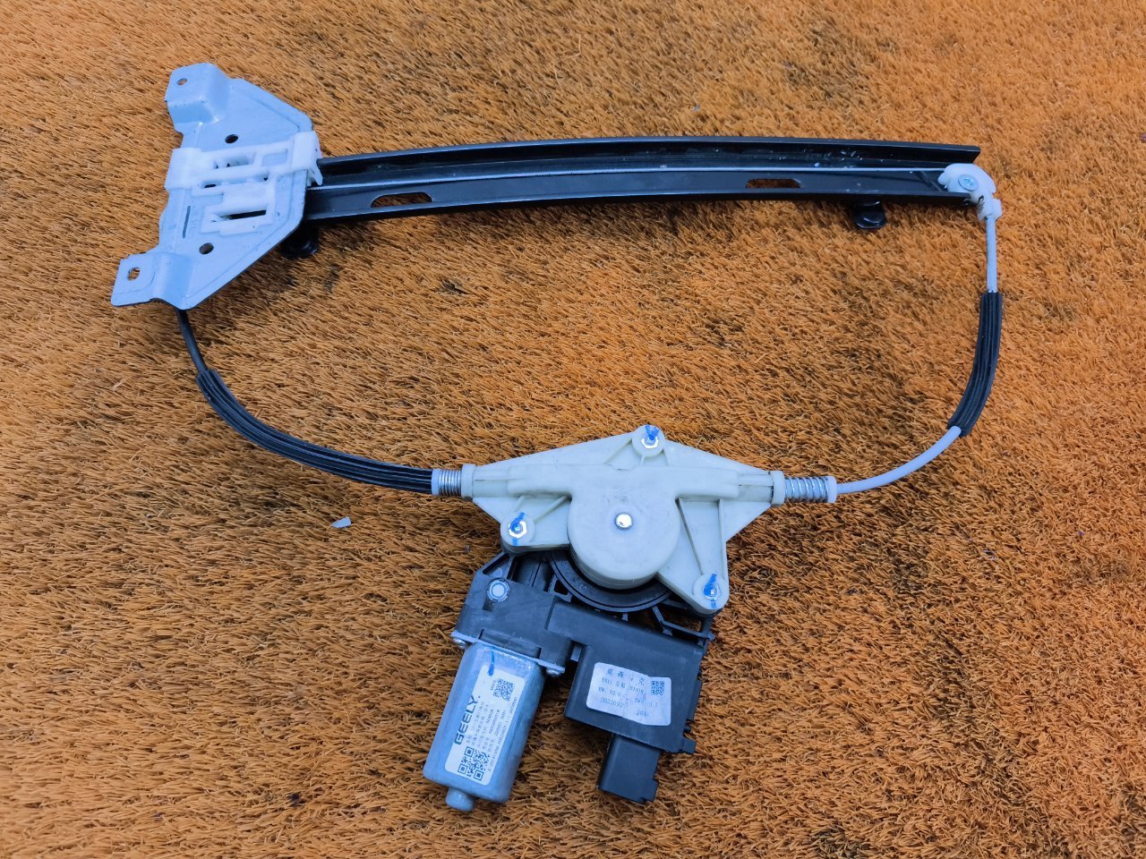 Стеклоподъемник