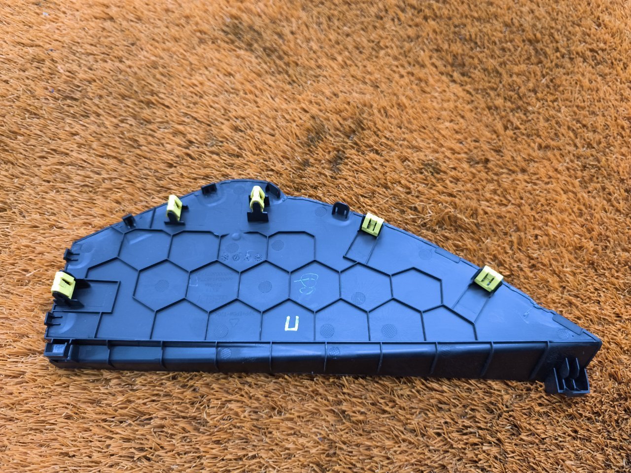 Накладка торпедо