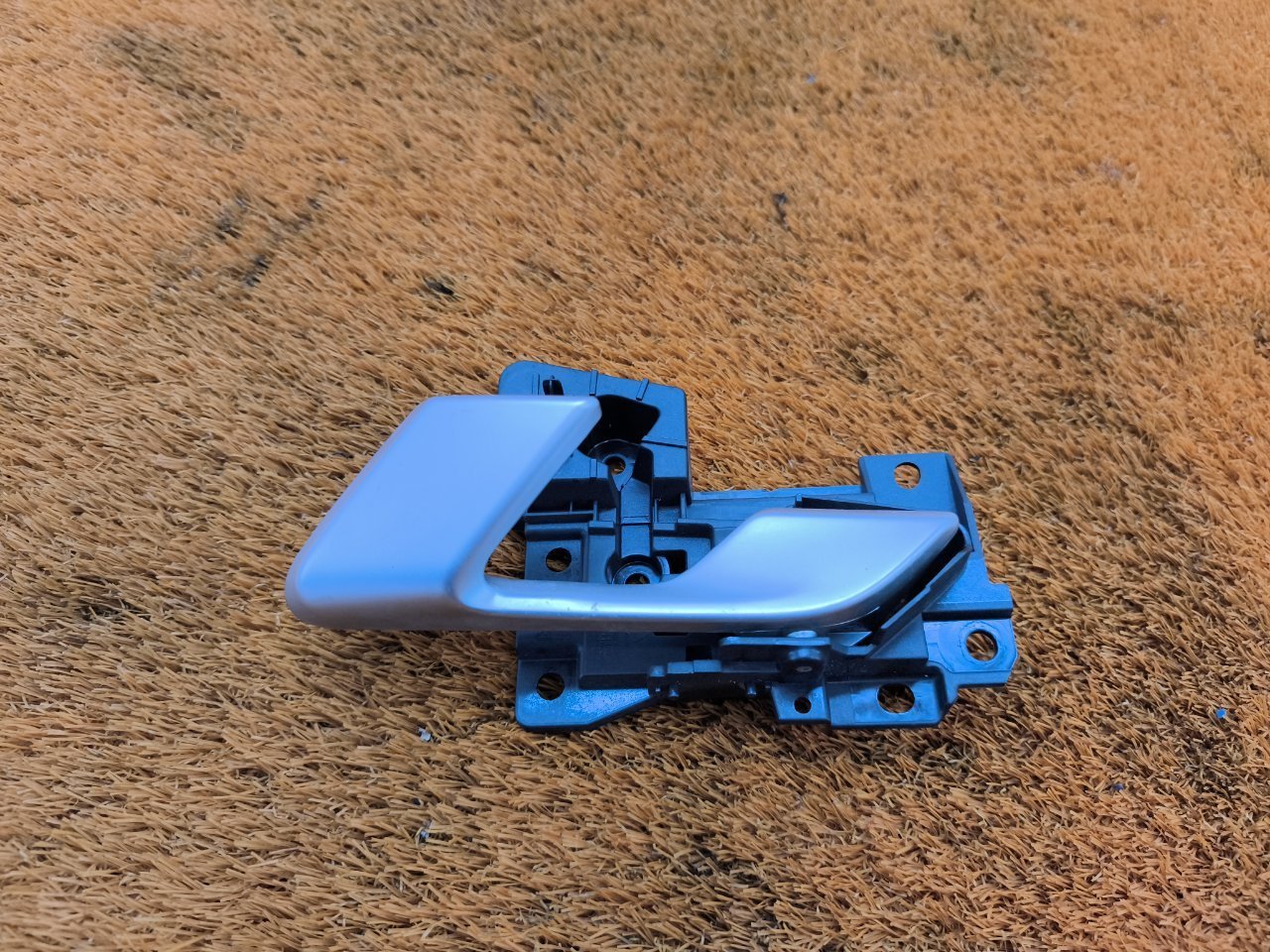 Ручка двери внутренняя