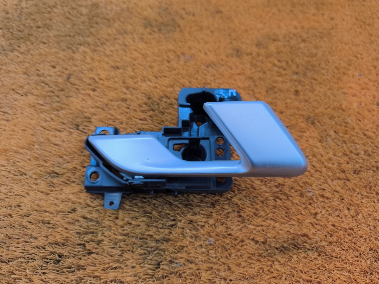 Ручка двери внутренняя