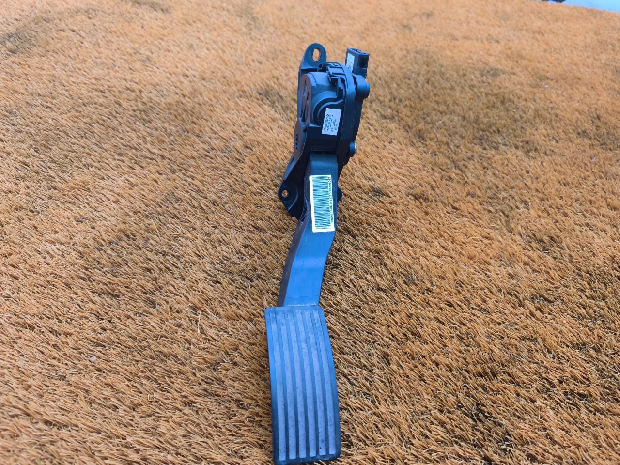 Педаль газа