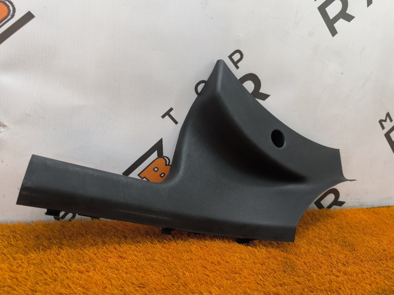 Накладка порога внутренняя