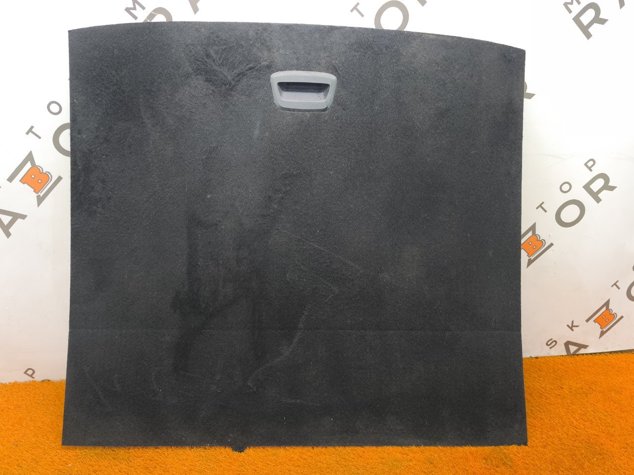 Пол багажника