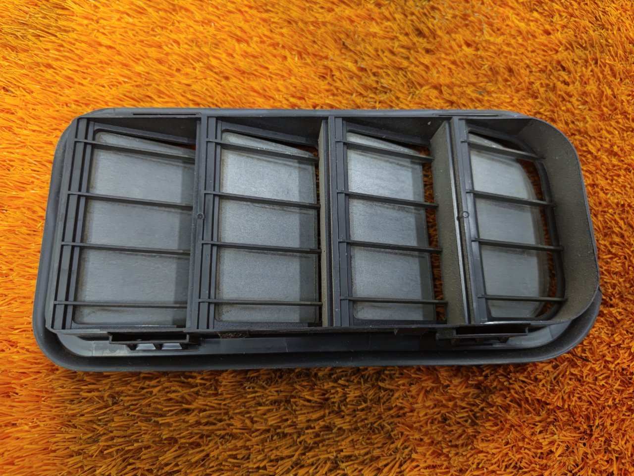 Решетка вентиляционная