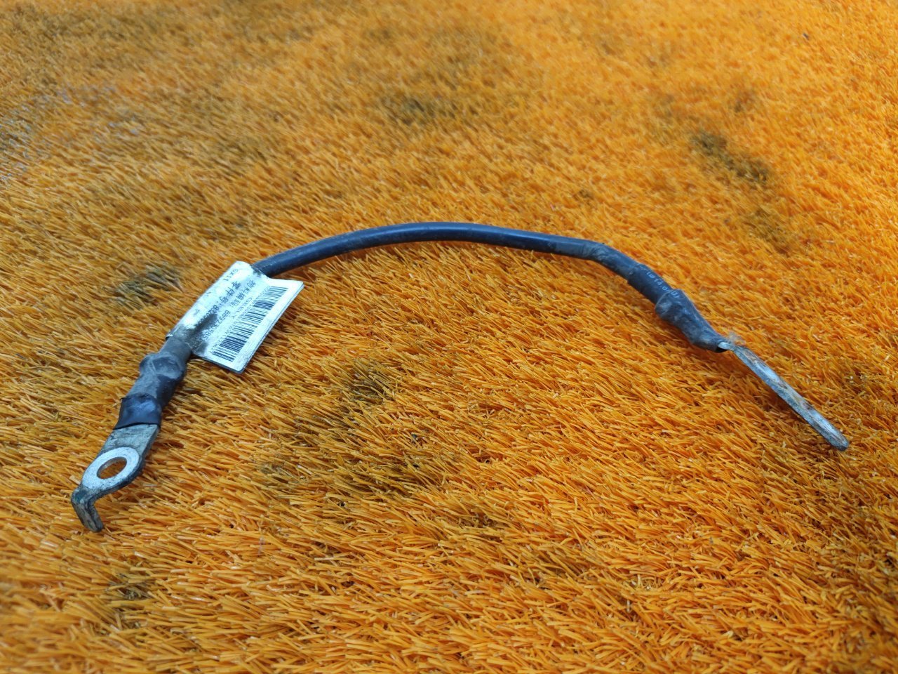 Клемма аккумулятор