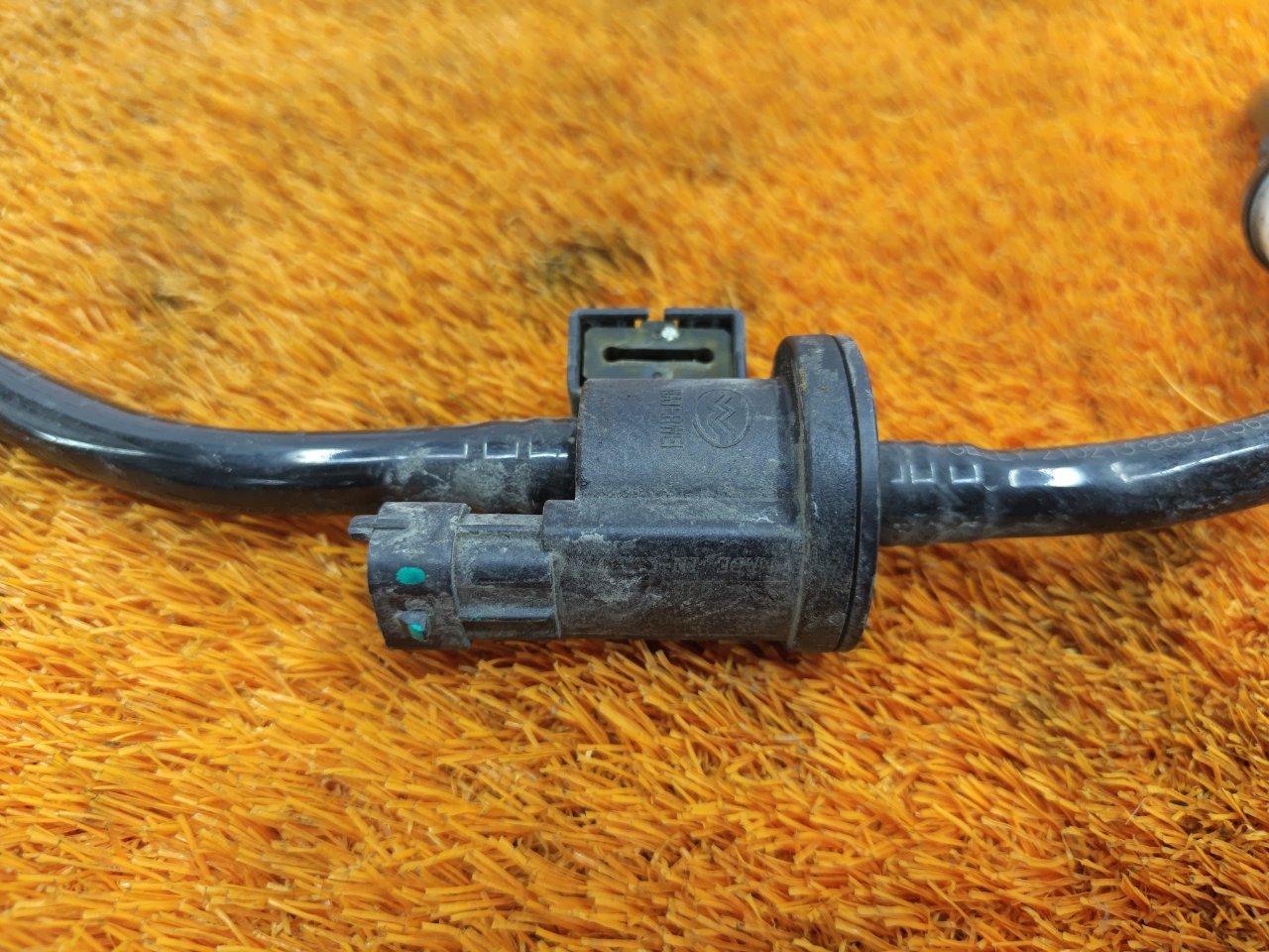 Трубка вакуумная