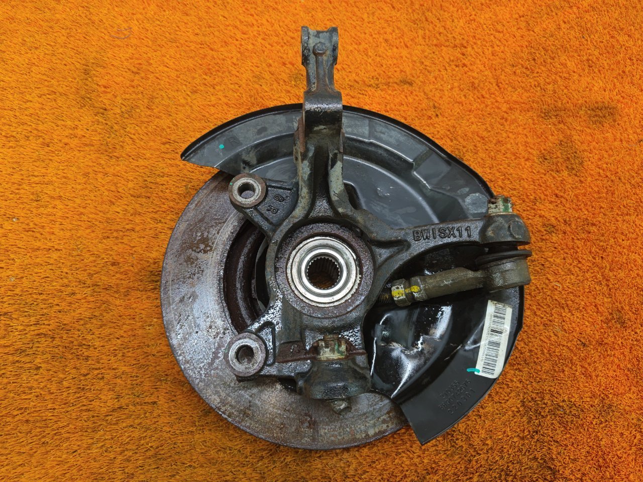 Кулак поворотный