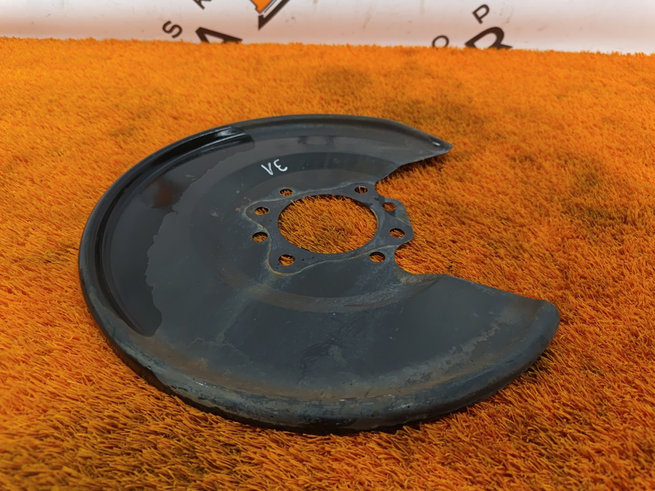 Пыльник тормозного диска