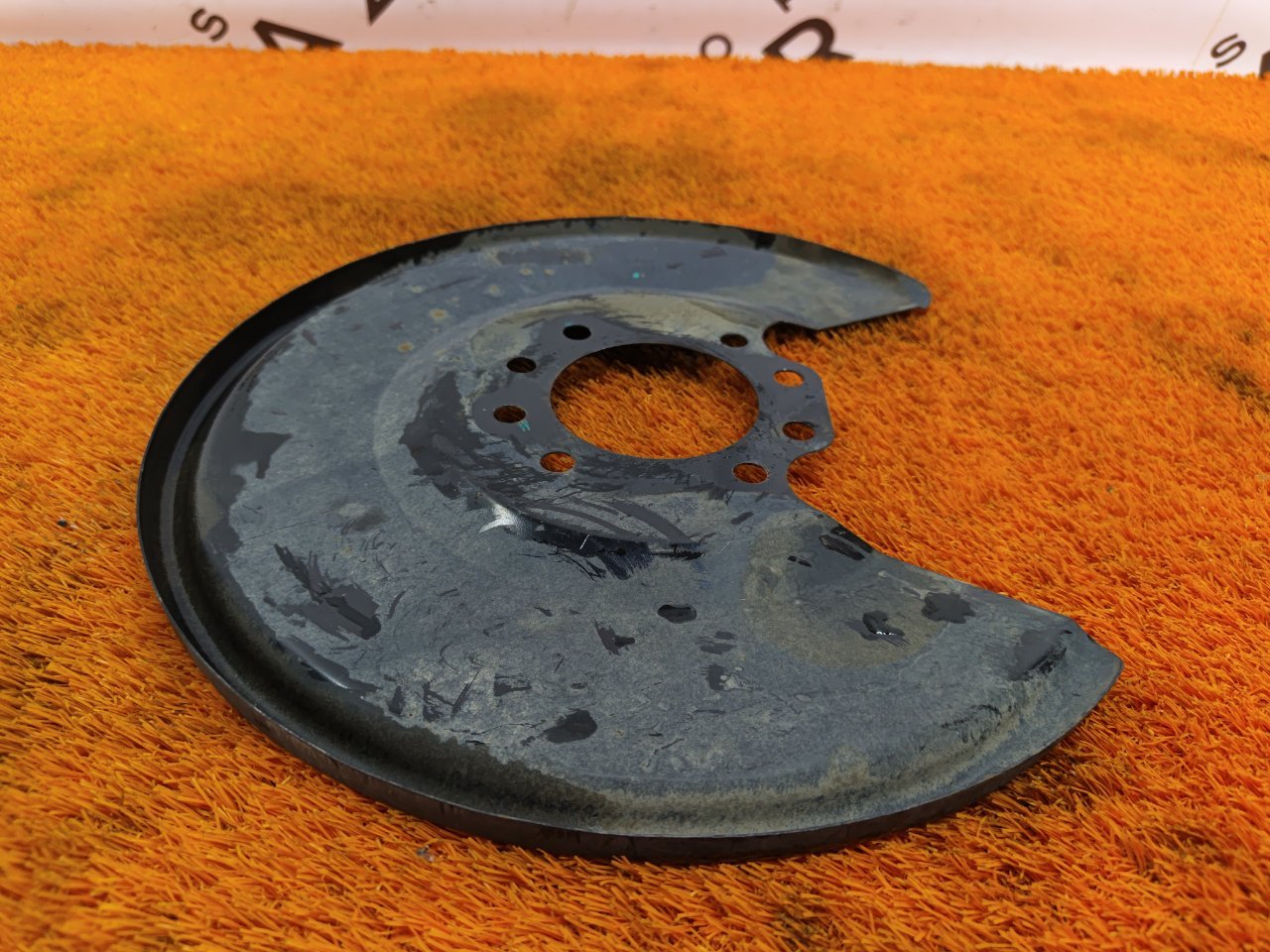 Пыльник тормозного диска