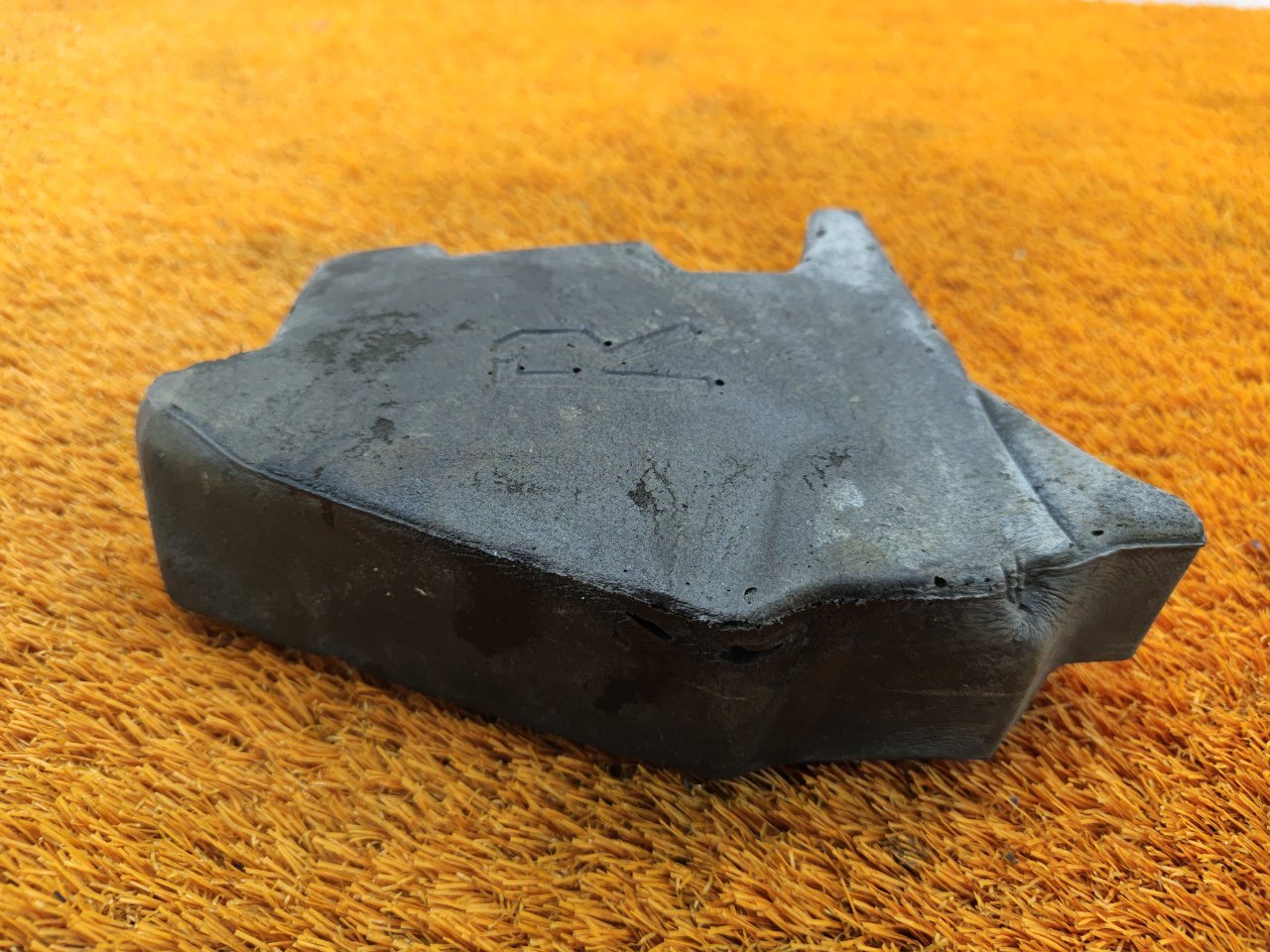 Пыльник крыла