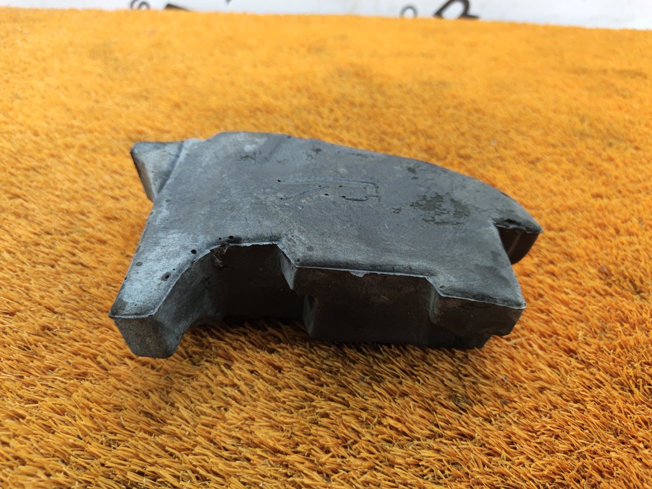 Пыльник крыла