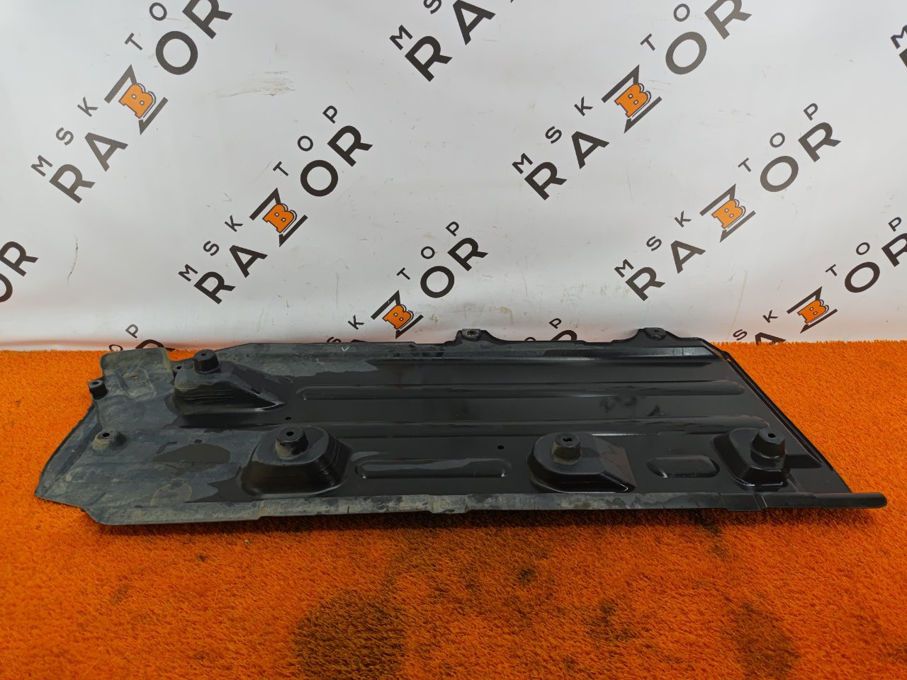 Защита днища кузова