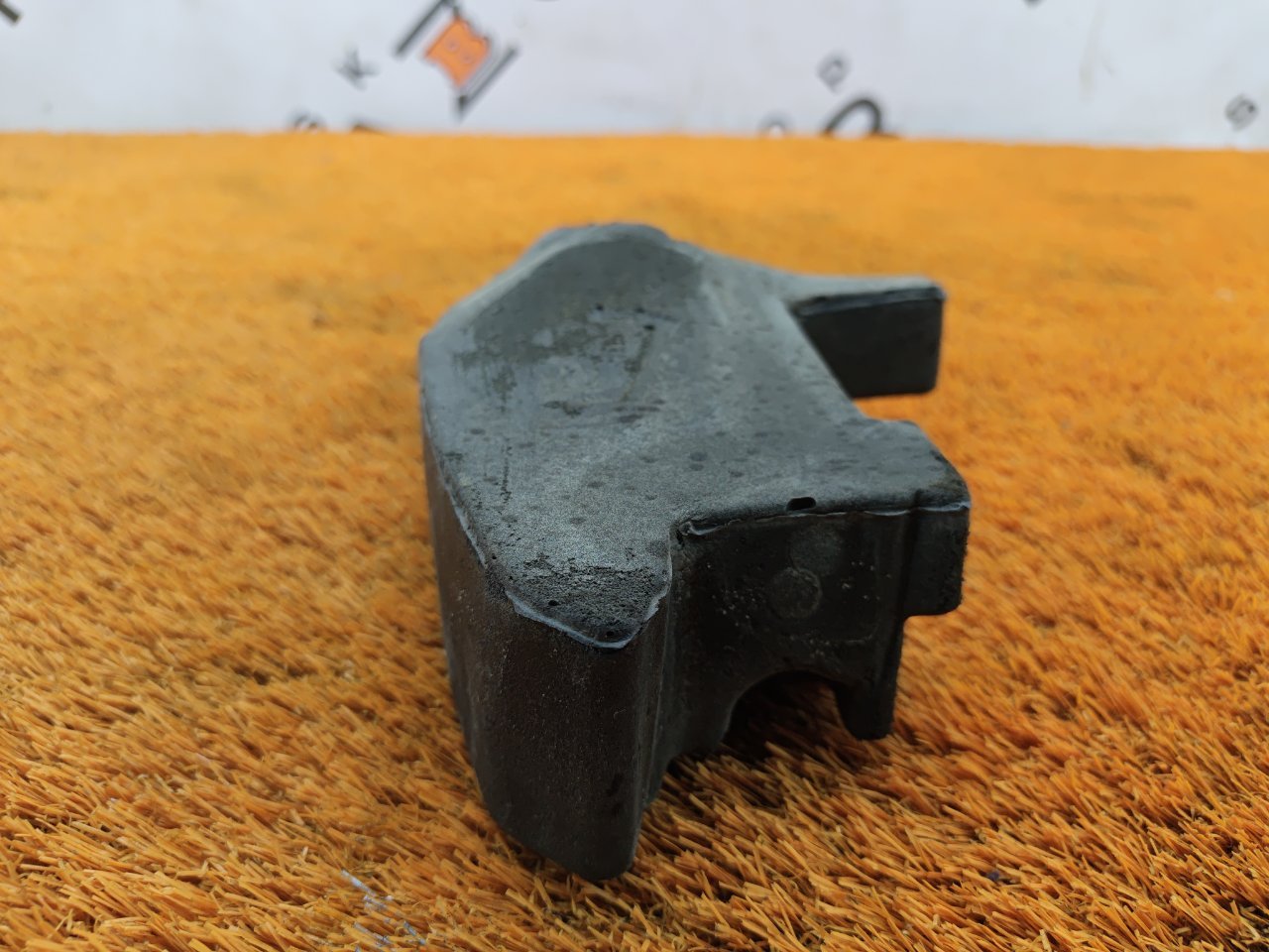 Пыльник крыла