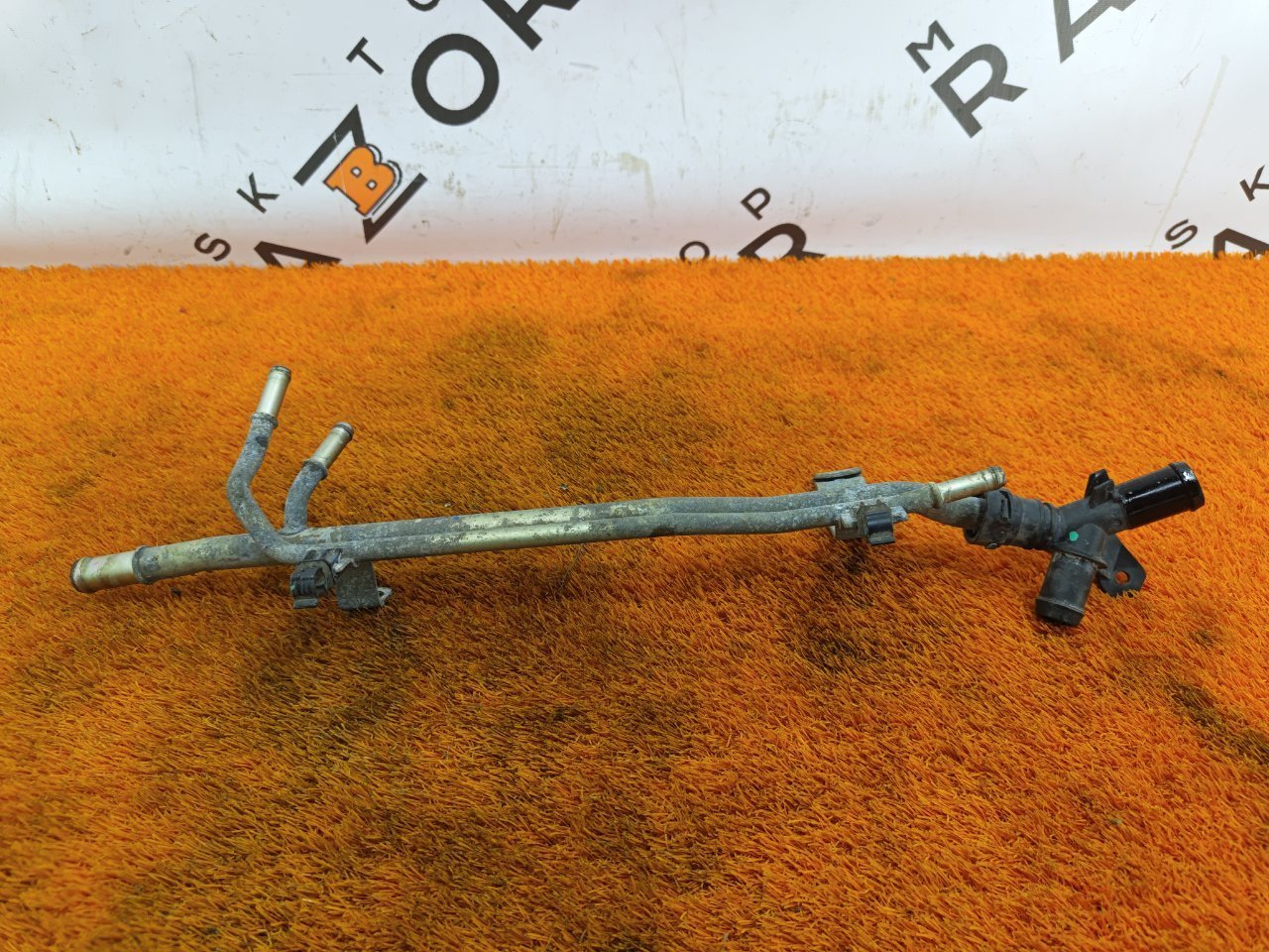 Трубка системы охлаждения