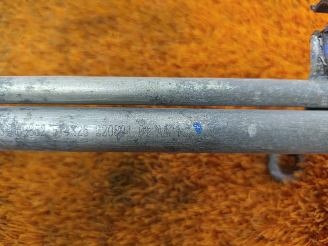 Трубка системы охлаждения