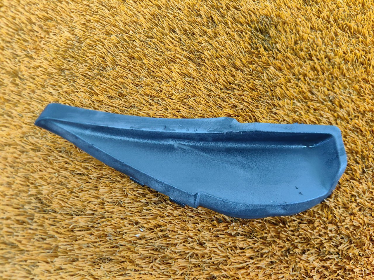 Уголок жабо