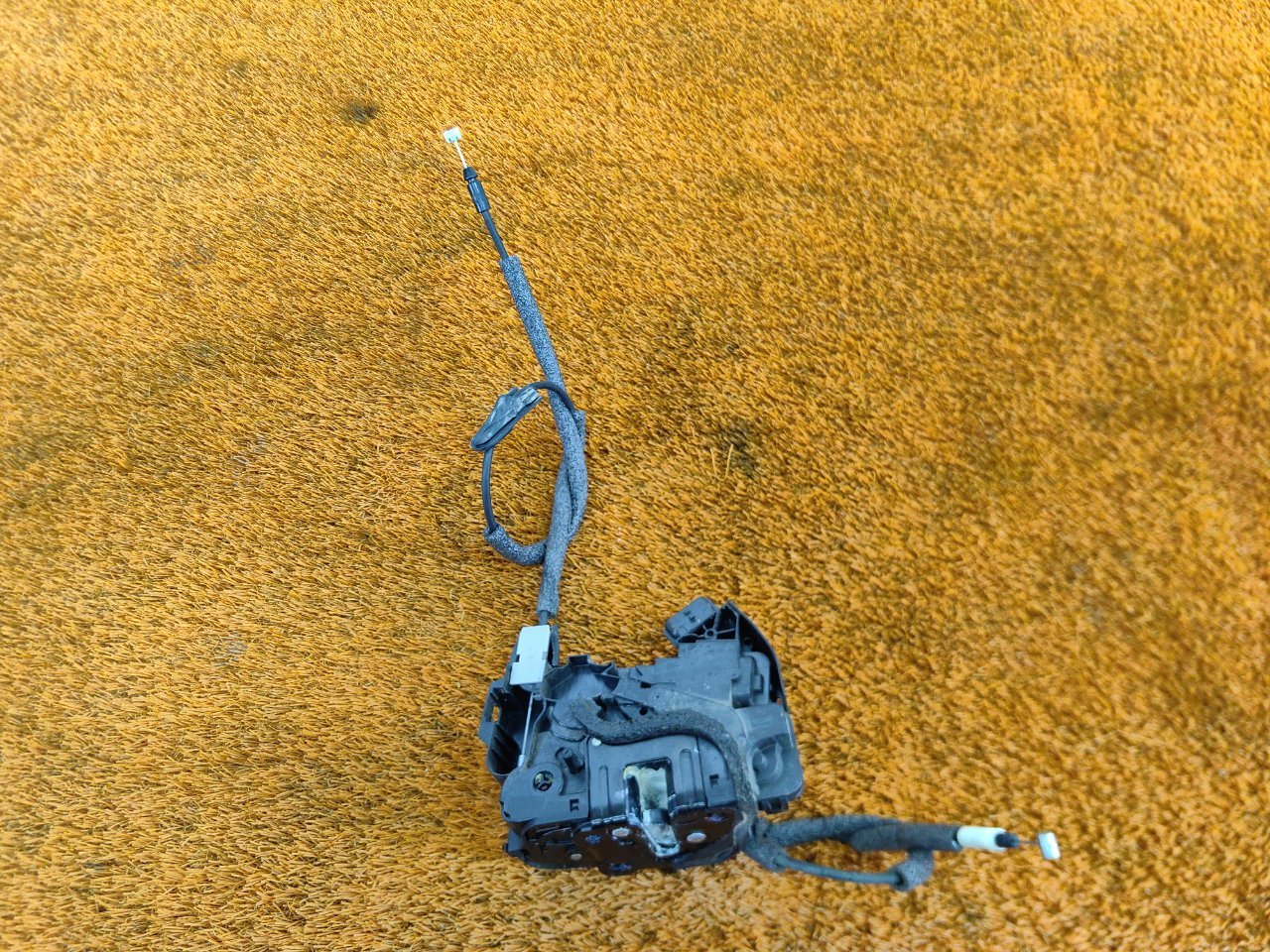 Замок двери