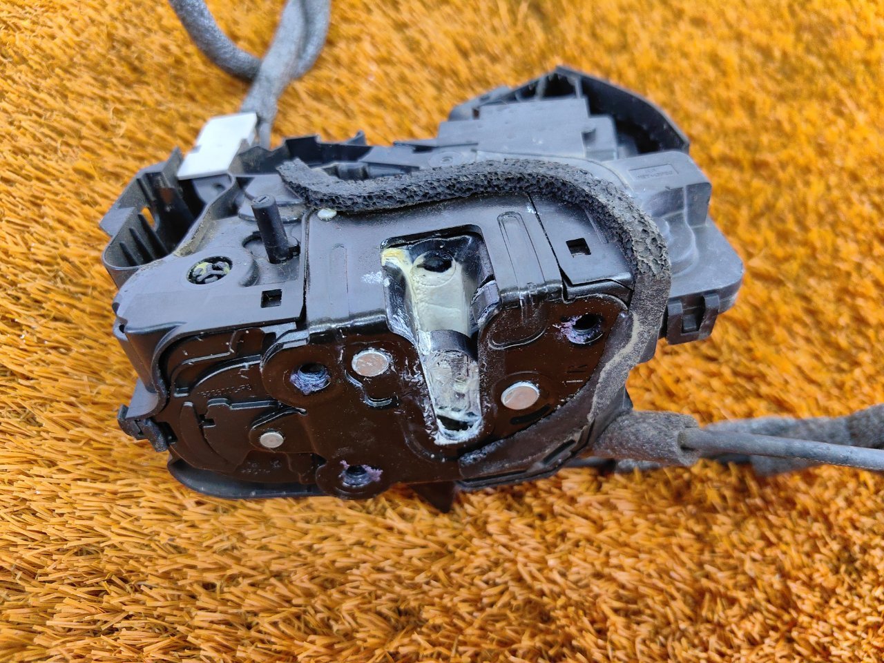 Замок двери