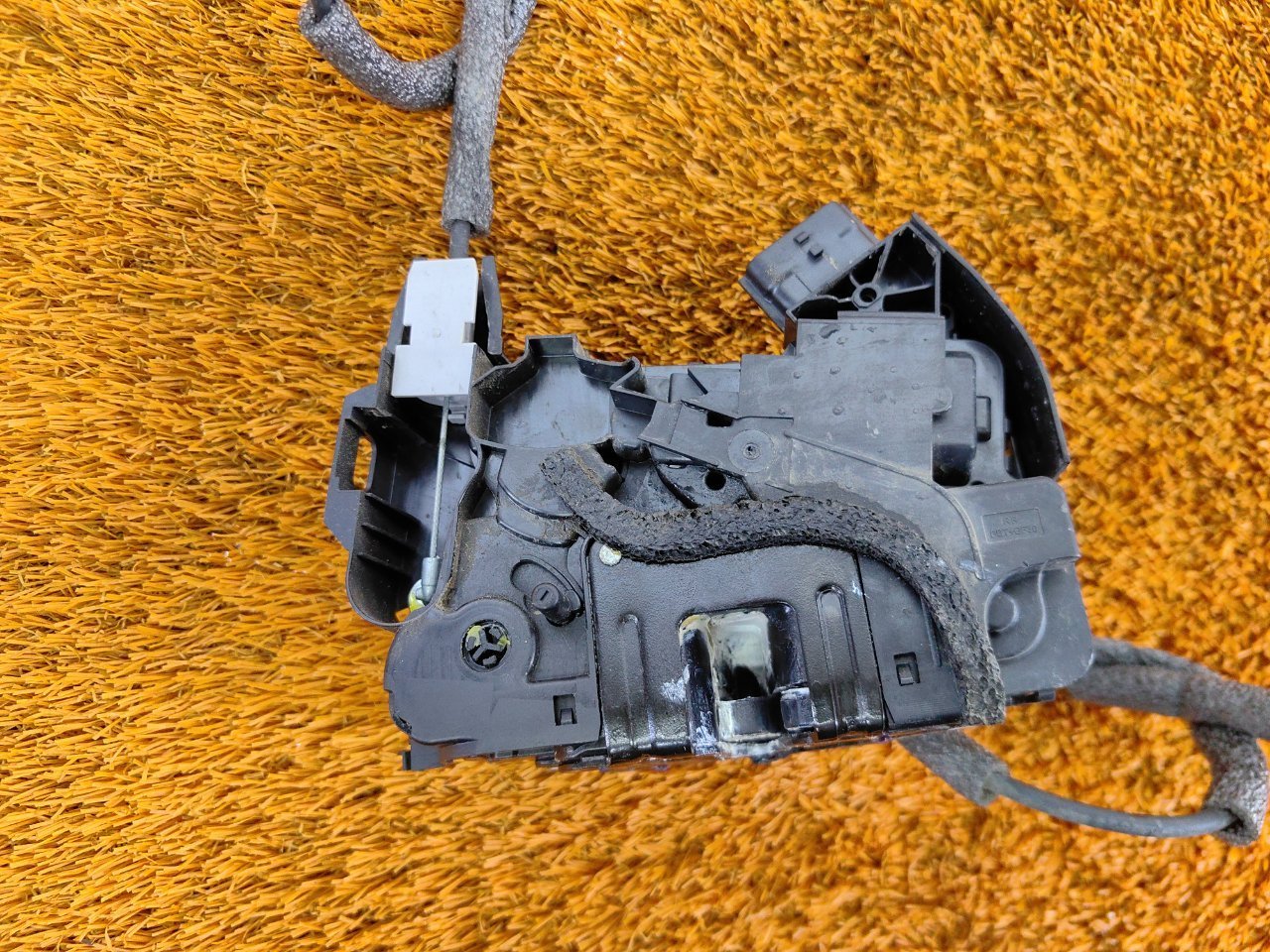 Замок двери