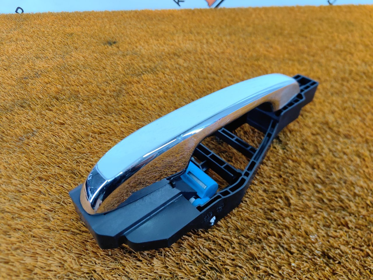 Ручка двери внешняя