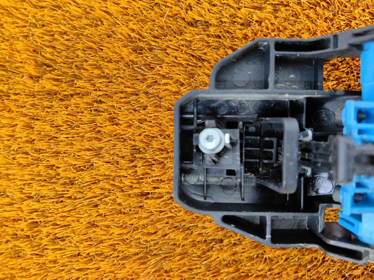 Ручка двери внешняя