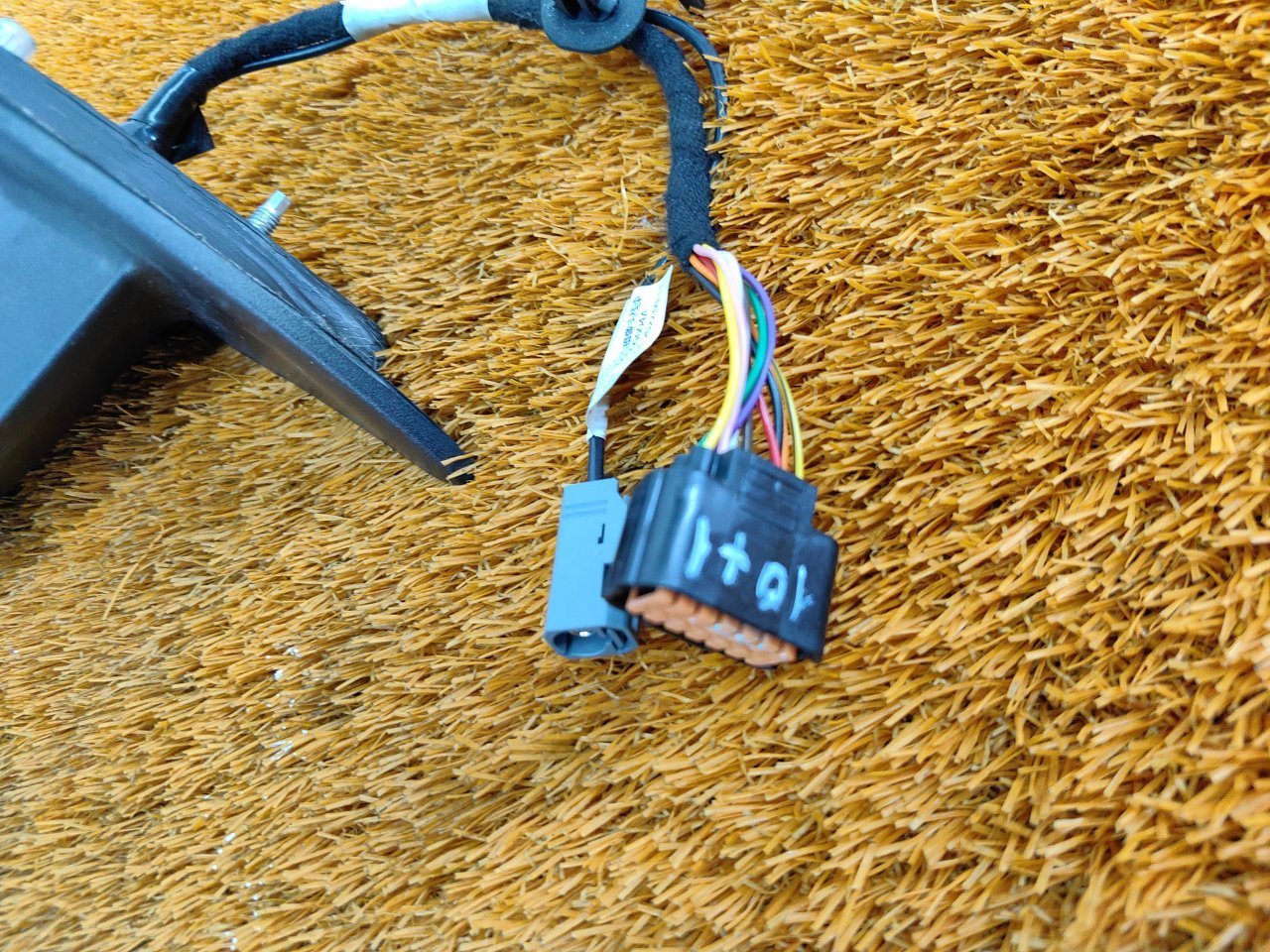 Зеркало боковое