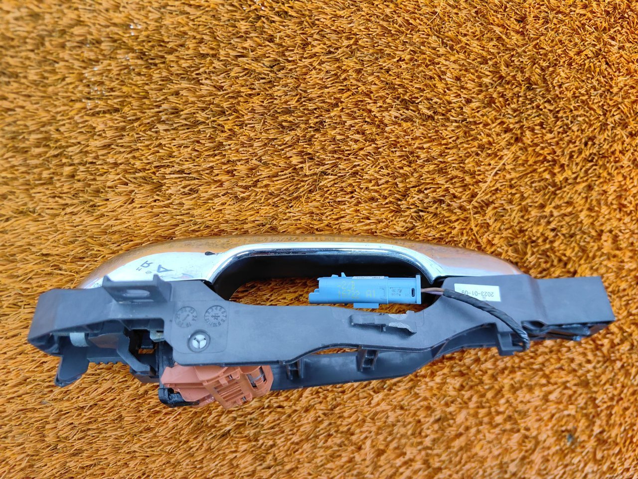 Ручка двери внешняя