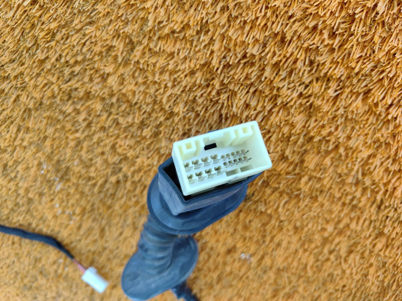 Проводка двери