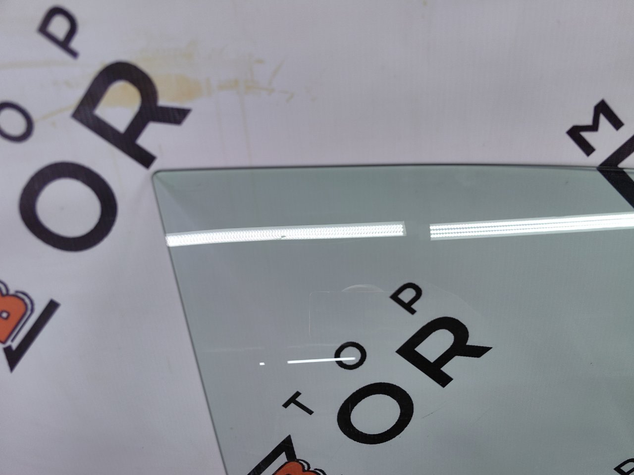 Стекло двери