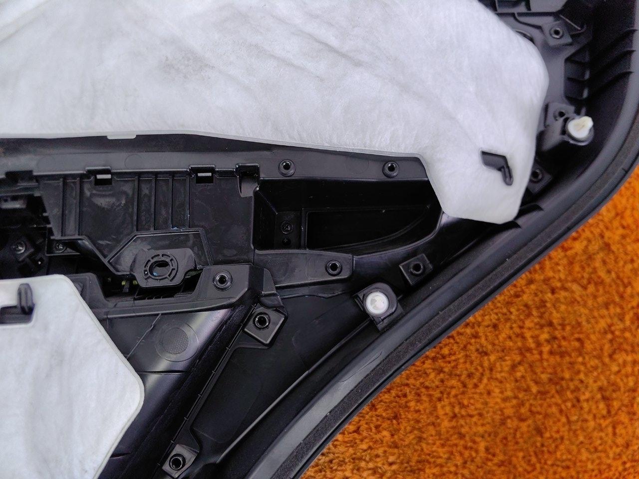 Обшивка двери