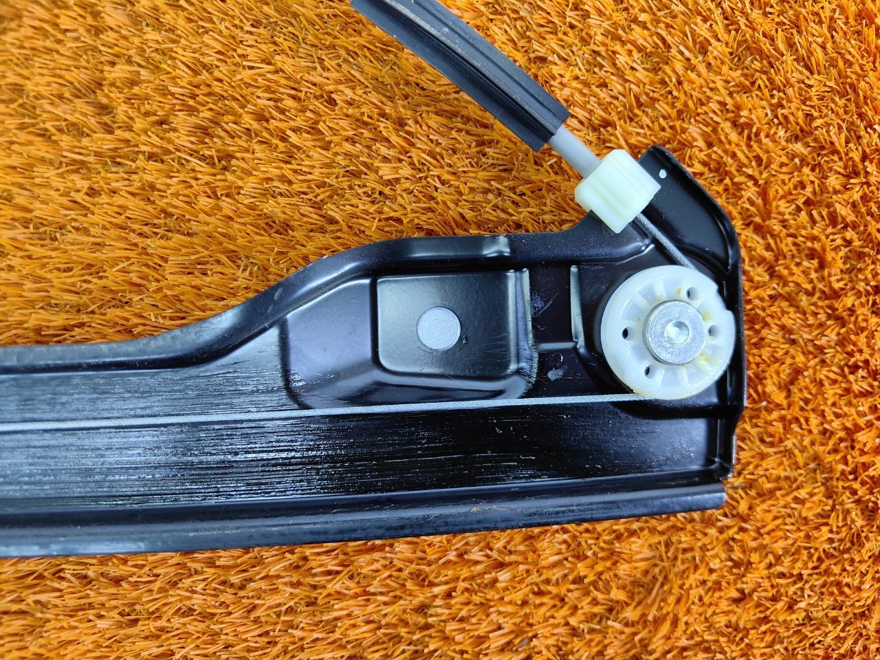 Стеклоподъемник