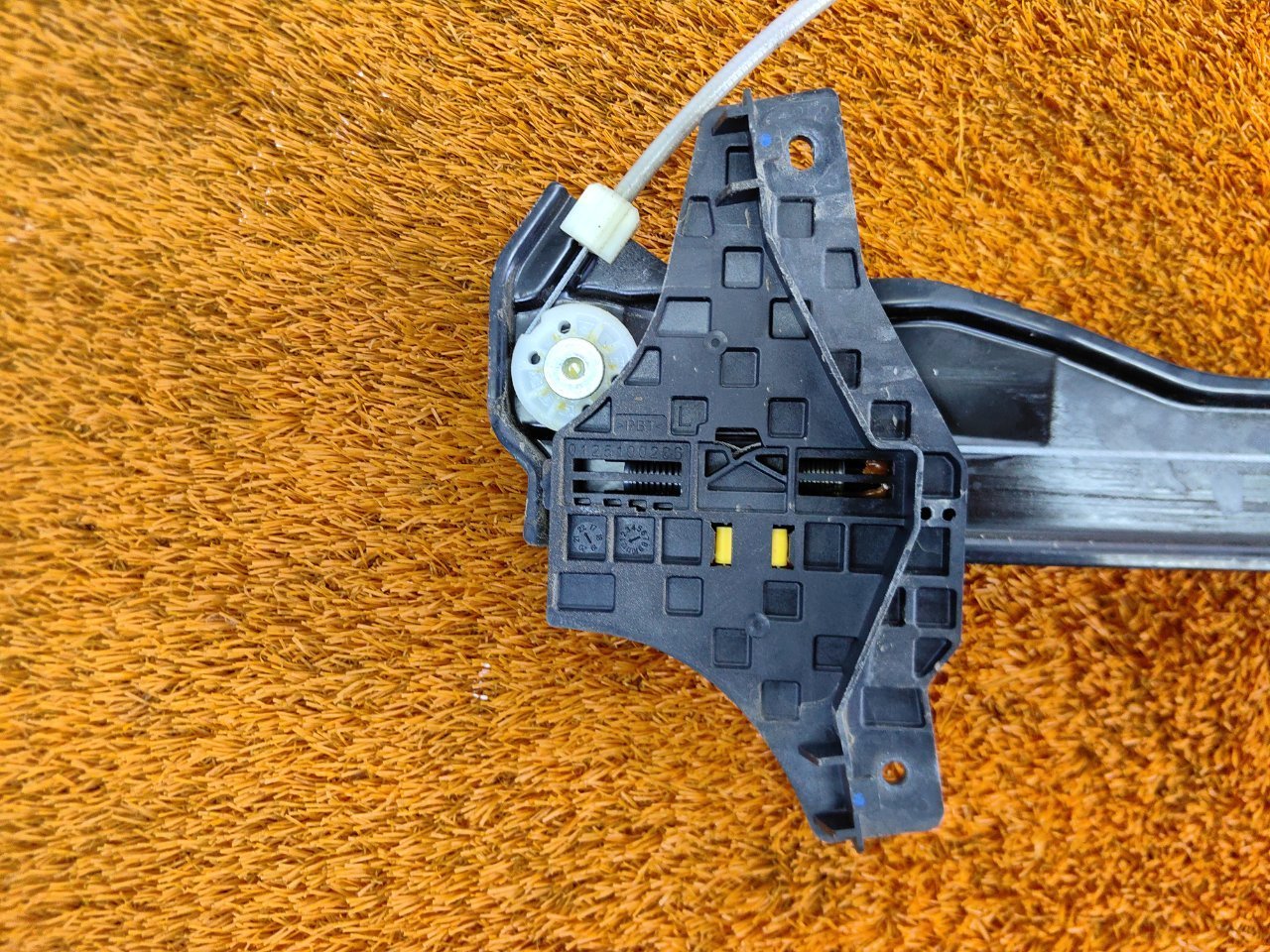 Стеклоподъемник