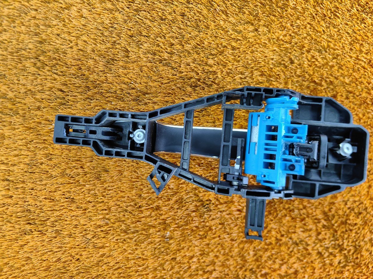 Ручка двери внешняя