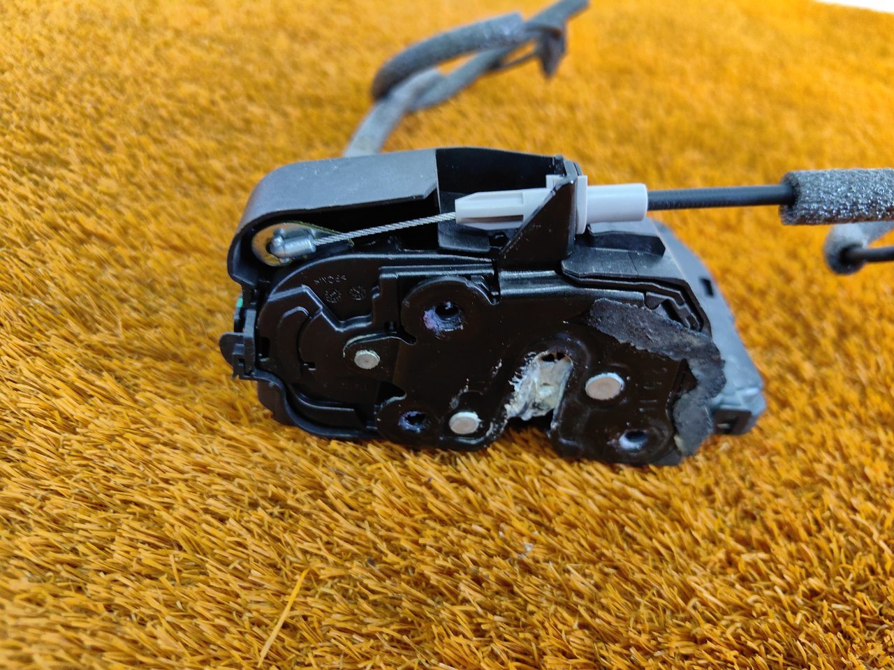 Замок двери