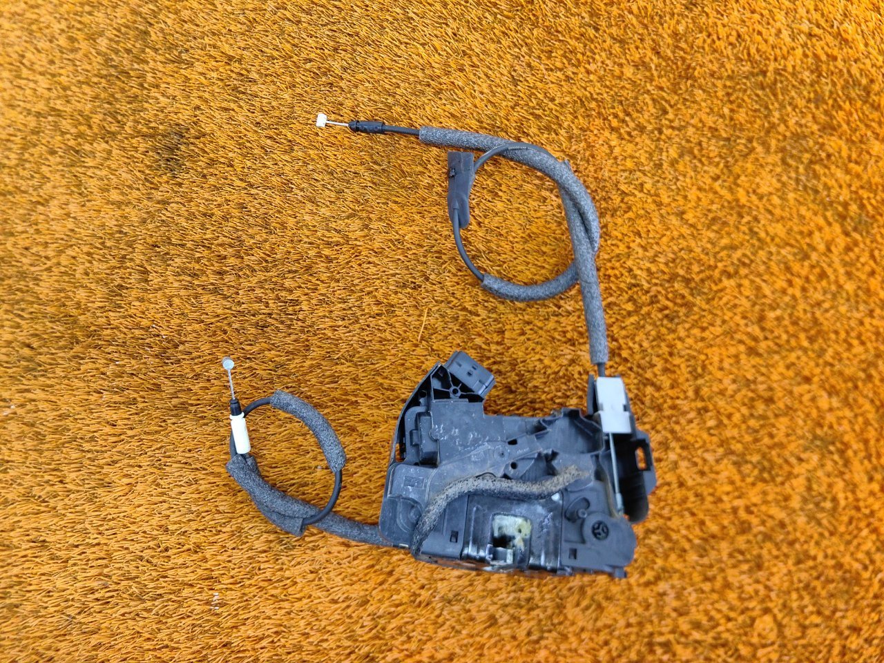 Замок двери