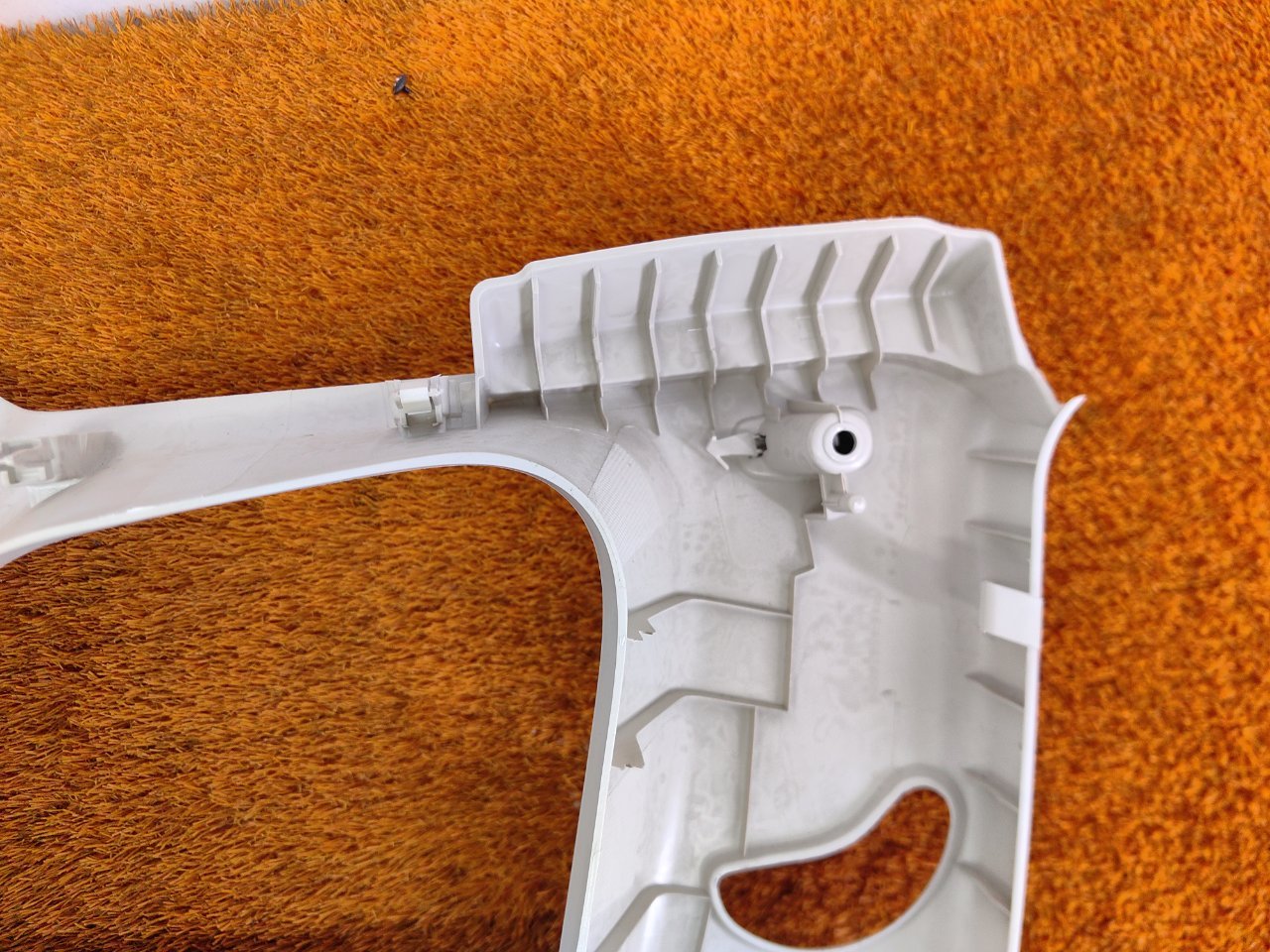 Обшивка стойки