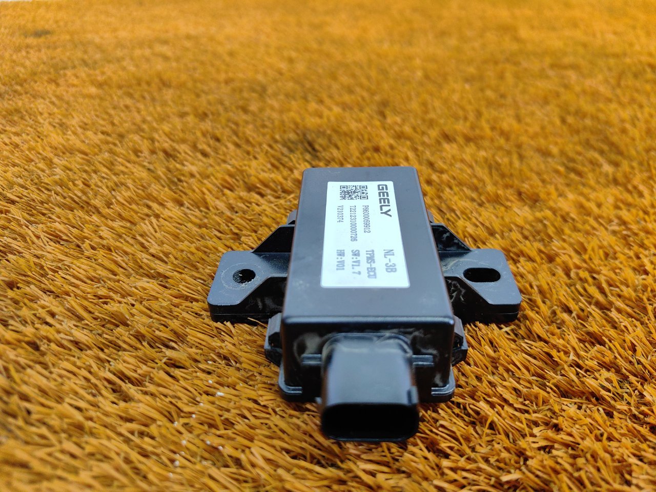 Блок управления давлением в шинах