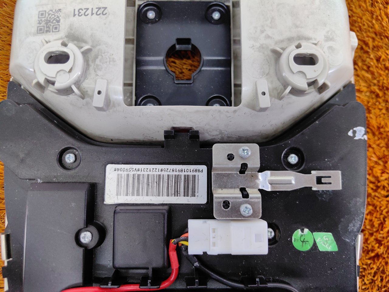 Плафон салона